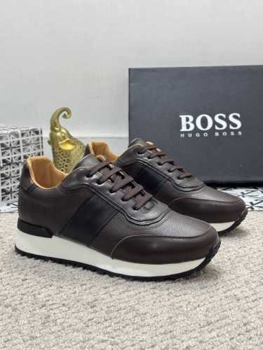 出厂价 实价 BOSS C运动男鞋，本款是官方主打经典款，1:1质量，原厂名师制作，采用进口牛皮舒适牛皮夹网布内里。完美楦型，大方时尚的设计，吸引了众多消费者的