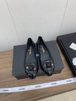 香奈儿Chanel 24c早春新款山茶花玛丽珍单鞋系列 专柜简直疯抢了，各大社交平台热门晒图，这期的走秀款绝对太帅了，绝对是这一季最热门的款式，专柜仙女们真的太