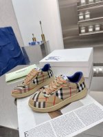 新品上架情侣款 巴宝利Burberry 爆款出炉 全新格纹 Terrace 情侣款休闲运动鞋 —————————— 历经三年经典格子回归，百搭，装饰精纺 Bur
