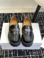 代购级 Dior 迪奥 25ss 新款 超轻 乐福鞋 全新大底厚底 版面力求打造时尚经典单品 巴黎时装周第一场分量十足的大秀场打造的新品 灵感由D主设计师巧妙结