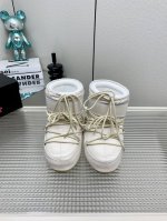 出厂 高版本 Moon Boot Vs秋冬最新款雪地靴系列 丑萌雪地短靴 忘了ugg吧，时髦人都在穿moon Boot雪地靴 如果你难以接受ugg的复兴 那现在
