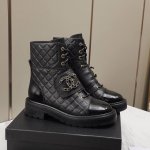 CC小香new arrival明星系列机车靴，秋冬爆款短靴，经典菱格元素和链条元素交织 鞋面：牛皮 内里垫脚：羊皮 大底：原版定制开模大底 码数：35-40