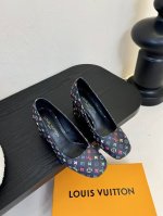 Louis Vuitton Lv Swing 高跟鞋最火最新金属跟玛丽珍后空粗跟凉鞋字母标高跟单鞋 原版开模V型金属跟！ 鞋面：小牛皮 牛漆皮 内里垫脚：羊皮