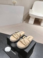冲量价: 代购级 * 沙滩鞋 大厂顶级高端品质 鞋面：韩国进口A级麻绳 牛皮 内里：鞋面一体 垫脚：羊皮 大底:意大利真皮底 跟高: 1.5Cm ：35、36、