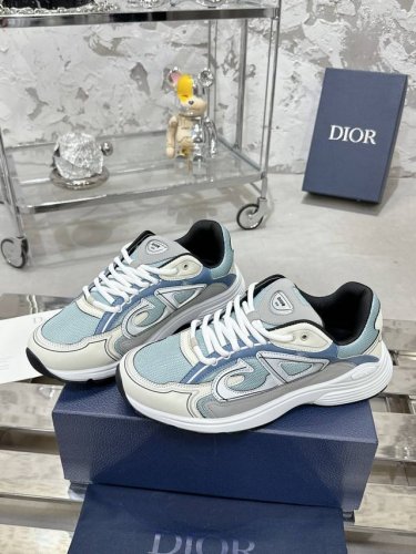 Dior 迪奥最新配色b30系列 反光 老爹运动鞋 原版9000购入开发 做货 全新b30运动鞋 顺应复古市场的趋势的 Dad Shoes风格鞋款鞋舌上的dio