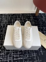 代购级 Brunello Cucinelli 25Ss最新 Bc 系带 情侣款 休闲鞋 鞋面进口麂皮 内里进口 羊皮里 0.5Mm圆形冲孔设计 透气不闷脚 独家