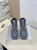 顶级 不要面罩少20.情侣款size:35-45.Timberland 早秋 添柏岚 大黄靴，珍珠和钻石点缀爆款 女款众多明星上脚 多组穿搭 秋冬限定款 专柜非