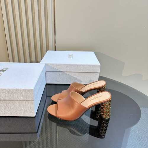 Dior 迪奥24S秋冬新品 鞋面采用进口小牛皮 内里采用羊皮内里 意大利进口牛皮大底 跟高：9.5Cm 码数：35-39 40 41 42定做 编号096-8