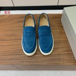 Brunell* Cucinell* 男款乐福鞋。简约时尚。鞋面牛京，牛皮内里，高密度弹力乳胶 可拆卸独立高弹力乳胶鞋垫 原版大底。 码数：39-46 39、4
