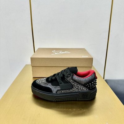 出厂价钻面 王俊凯 杨幂 丁程鑫 陈牧驰王子异 同款Christian Louboutin路铂廷 2024 新品 ASTROLOUBI 男女同款厚底运动鞋红底鞋