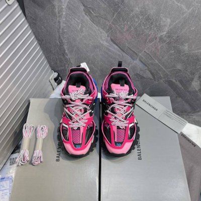 出厂价 Size:36 37 38 39 40 41 42 43 44 45巴黎世家3代首发#Balenciaga Track-S 秋冬系列 官网预售已经开始#