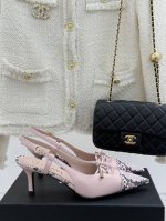 厂价 CHANE*｜小香中古25C春夏新品蝴蝶结后空高跟凉鞋低调优雅 时髦的小方头非常修饰脚型 百搭款式低跟走路友好！鞋面采用原版定制皮料内里垫脚均为羊皮意大利