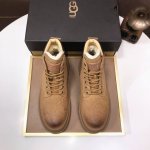 工厂 Ugg 全羊毛内里 顶级高端品质皮毛一体保暖雪地靴来自澳洲温暖奢侈品牌男鞋，Ugg-5877官网同步、采用进口牛皮制作，精心缝制而成..进口橡胶发泡大底