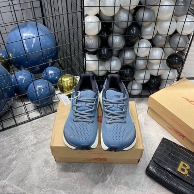Altra 新款 奥创 Olympus 运动户外越野跑鞋 徒步防滑越野 厚底跑鞋长跑缓震耐磨 男女款，全新大升级！奥创最新款轻量缓冲全能跑鞋，Altra是来自美