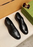 商品商标：Gucci 古驰 商务皮鞋正码码数: 38-44 45.46订制商品材料：精选 进口头层小牛皮鞋面，进口小染牛皮内里 强烈立体视觉效果，组合大底颜 色