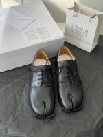女款 男款定做不退换 高定品质！Maison Margiela MM6分趾鞋 Tabi 面料开边珠牛皮 哑光牛皮欢迎对比 真正的原版大底！情侣码数Size:35