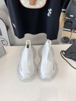 出厂价大底钻版 Balenciaga 巴黎世家3Xl镶钻袜子鞋复古休闲运动鞋 推出探索时尚界对于原创与挪用的概念、以全新系列致敬传承与经典，以标志性 Balen
