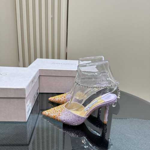 厂价 Jimmy Choo 吉米周经典钻石链条尖头水晶高跟凉鞋超绝的水晶鞋 美到移不开视线鞋型做的非常秀气 不会过分窄长内部空间很足 让脚趾能足够的放松水钻在脚