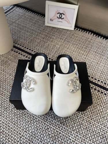 2025Ss Chanel 新款半拖 整双鞋子采购Zp开发打造，全部定制材料，独家开模大底，细节全部对版出货，连包装也做到跟正品一样。原版意大利真皮大底 码数: