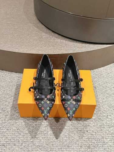高版本出厂P440 Louis Vuitton Ss25 New Arrival Lv驴牌春夏系列玛丽珍平底鞋单鞋新品 简约精致，高级感满满，尽显优雅气质～上脚