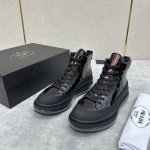 家新品 Prad* 普拉-达 纯原皮革气垫高帮靴 男士气垫鞋皮靴 采用进口 Napa 牛皮 开边珠亮皮制成 高帮系带设计 真皮鞋舌饰经典红标prad*字母徽章