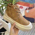 冲量价: Ugg Tasman Weather Hybrid一脚蹬雪地靴 王一博同款经典tasman鞋型之上加入大橘底机能撞色设计环保防水防雪材质兼具时髦与功能