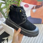 冲量价: Ugg Tasman Weather Hybrid一脚蹬雪地靴 王一博同款经典tasman鞋型之上加入大橘底机能撞色设计环保防水防雪材质兼具时髦与功能