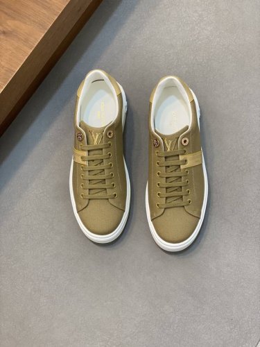 Louis Vuitton 路易威登-高端品质 原单 情侣装-鞋面：品牌帆布鞋面、-内里：水染牛皮-大底：超轻tpr橡胶发泡；成型大底-超高品控 做工精细：凸显