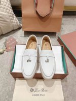 女款 男款 Lp新品发售loro Piana 官网同款针织乐福鞋｜采用 Wish 牛皮面料制作｜缝制鞋面采用独特针织面料制作工艺｜全方位一比一复原专柜工艺流程｜