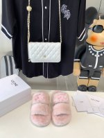 Celine Ss新款毛鞋 原版一比一出货 穿出去跟正品0区别所有细节材料全部zp一致 码：35 36 37 38 39 40