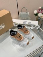 全新开启！On X Loewe全新六色限量更新！ 2025昂跑罗意威联名系列全新启幕！ cioudtilt2.0跑鞋情侣款 罗意威 Xon 昂跑全新合作系列 时