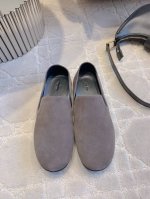 出厂价 The Row新款一脚蹬平底乐福鞋 简约的高级感 整双鞋子超级柔软 舒适好穿 品质超好 鞋面牛反绒 马毛 内里垫脚羊皮 原版开模大底 尺码35-39 4