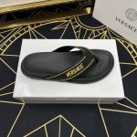 范思哲拖鞋 男鞋高端品牌 官网1:1最新力作：原版开模定制，面料釆用进口原版材料制作，升级版大底，更轻便，防滑。市场顶级品质，简单不失品味，潮人必备，时尚就在脚