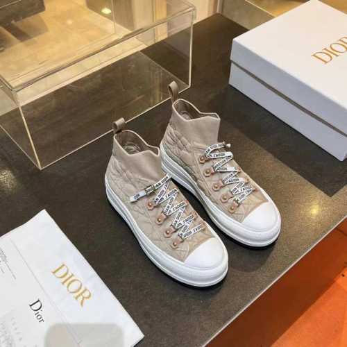 冲量价 Dior 迪奥 秋冬新款walk‘N厚底绑带休闲滑板鞋 Cd字母logo织带暗花梭织拼色帆布忙侣款运动鞋 市面顶级高端版本 材质:原版进口环保梭织鞋面