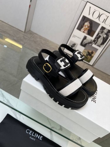 原版复刻Celine23新品赛琳思琳凯旋门 扣带罗马凉鞋 平底鞋35-41出厂