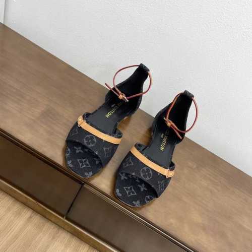 高版本 Louis Vuitton Ss24 New Arrival～Lv 路易威登2024春夏新品小猫跟拖鞋凉鞋 今年单宁牛仔色搭配棕色皮质，也太出彩了！ 刚