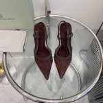 平底 高跟 Brunello Cucinellibc经典小尖头露后跟高跟鞋 单鞋 顶级品质 进口小羊皮面&牛皮面&进口麂皮面，原版定制纯铜镶珠装饰 牛皮内里 意