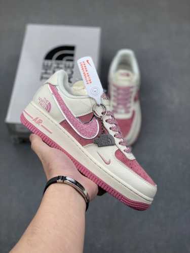 海外限量发售！公司级 air force 1 07 low “联名” 低帮 运动鞋 休闲鞋 折边针车 工艺难度大 原楦头原纸板 原装鞋盒 定制五金配件 内置全掌