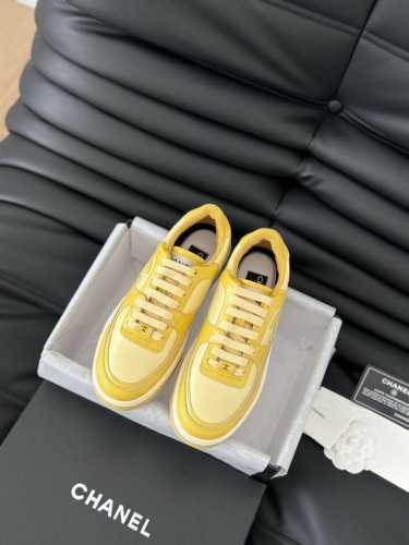 Chanel 24B糖果新色新款运动鞋 白色网球sneakers穿搭最近话题热度有点高 这双也来的刚刚好！ 鞋面牛皮拼接鞋面 原版双色phylon底 Size: