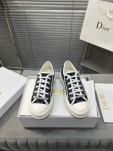 出厂P340（顶级版） -燃爆全球代购圈的Dior-J'adior系列Walk'n'dior重工立体刺绣字母减龄厚底帆布球鞋！ 采用：台湾定制高密度帆布+定制级