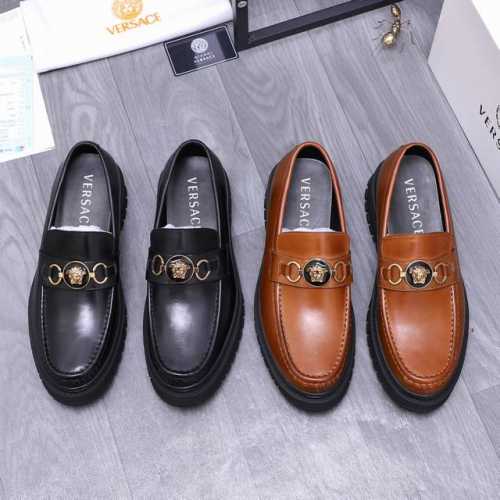 商品商标：Versace 范思哲 商务休闲皮鞋 正码码数: 38-45 商品材料：精选牛皮鞋面 牛皮内里 橡胶大底