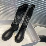 高版本 Dior 迪奥d-Major 21秋冬最新海报款 电绣拼色字母logo 一脚蹬 长靴中筒靴 骑士靴 原版购入开发 做货 这系列短靴 工装风搭配简直不要太