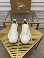 支持退换 出厂价 。Christian Louboutin Cl红底鞋 专柜系列，情侣休闲板鞋 独家热款发布活动乳胶垫脚成品大底车线女35-40#男38#-46