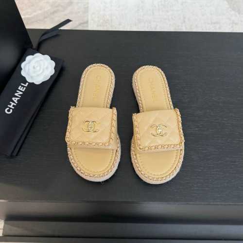 CHANE*｜小香经典翻盖书包扣菱格链条厚底拖鞋经典永不过时 简约大气菱格搭配翻盖式书包锁扣设计～显瘦百搭～脚感非常舒适！凸显优雅的爆品 小香粉必入！鞋面采用进