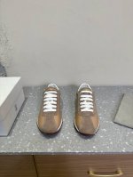 Brunello Cucinelli 25ss早春新款 系带系列 休闲鞋 极简主义风格，纯手工串联珠链配饰！复古又高级！简约又大气，属于非常耐看的款式！高级百搭