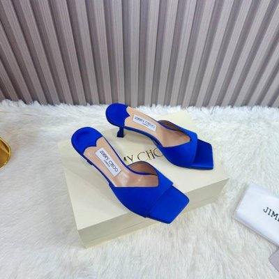 出厂Jimmy Choo 吉米周是一个非常全面之尊贵时尚生活品牌， 香港,美国等大时尚博主及明星的同款表带女士高跟，中跟，平跟后空凉鞋系列澳大利亚尖头 圆头，方