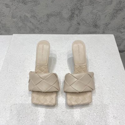 工厂P价P 顶级高版本 代购品质 原版开发Bottega Venetass火爆经典款夏季大编织高跟方凉拖鞋。Bv女士经典款Lido抢手大编织高跟凉鞋爆款，Ins