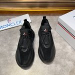 Moncler 顶级 -Size ：39-44 38.45.可订做高端品质 Moncler蒙口男士系带休闲运动鞋，具有舒适防滑性能，采用一体成型进口飞织科技面料