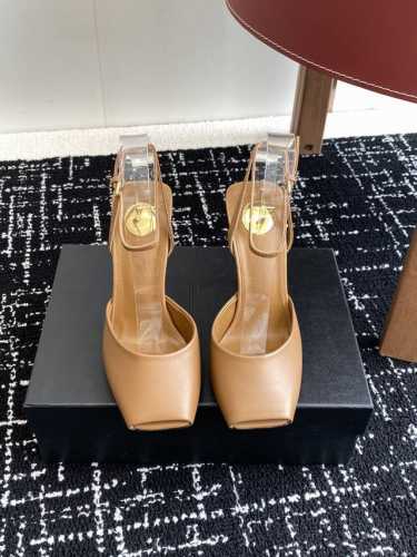 代购级 SAINT LAUREN* YSL 杨树林新款小细高跟凉鞋 设计更稳更好穿 小姐姐的美丽尤物高跟鞋 优雅迷人性感 女人味十足！进口漆皮 内里垫脚羊皮 意