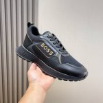 工厂 Boss 新款男仕运动鞋 知名运动品牌新款隆重上市 以奢华高端设计出货 鞋面采用原版定制透气网布制作 羊皮垫脚 叠层设计鞋面线条感层次分明，轻质橡胶大底。